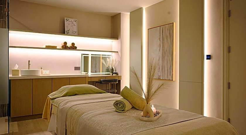 Al Aziziyah Boutique Hotel