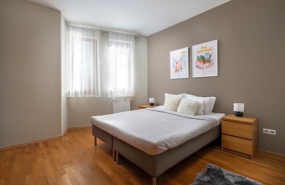 Central Passage Apartments by Vagabond Downtown