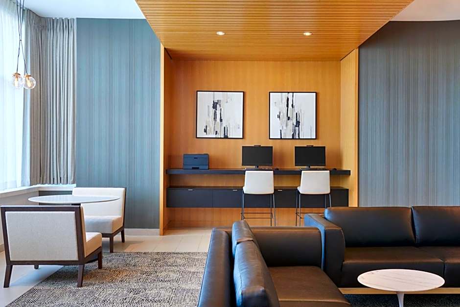 Residence Inn by Marriott Calgary Airport