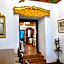 El Hotel de Su Merced