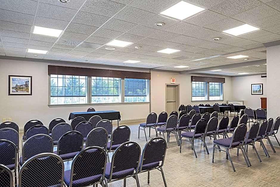 Quality Inn & Suites Greenville - Haywood Mall