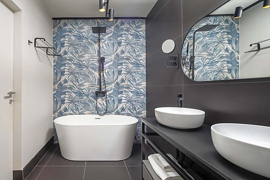 Bucharest Comfort Suites