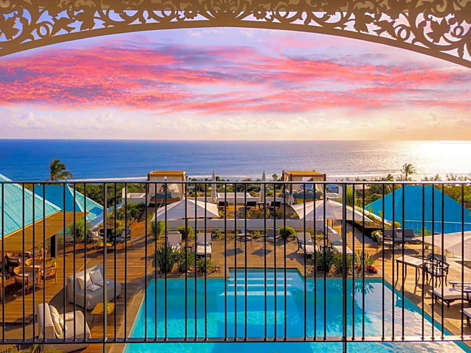 Blue Margouillat Seaview Hotel