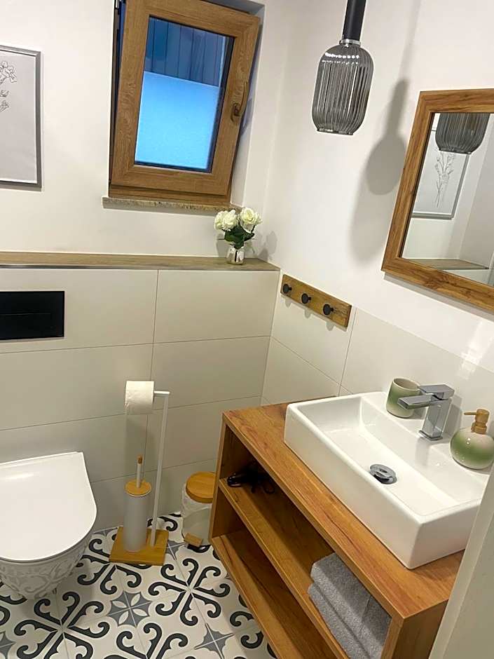 DOMKI Sosnowy Holiday Park