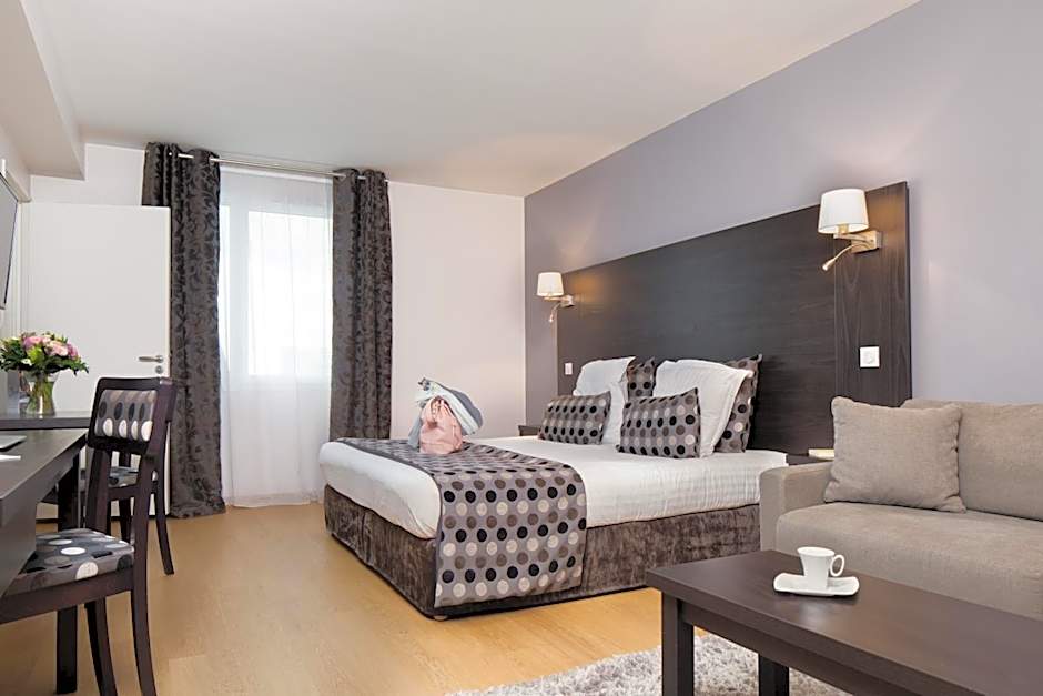 Seven Urban Suites Nantes Centre