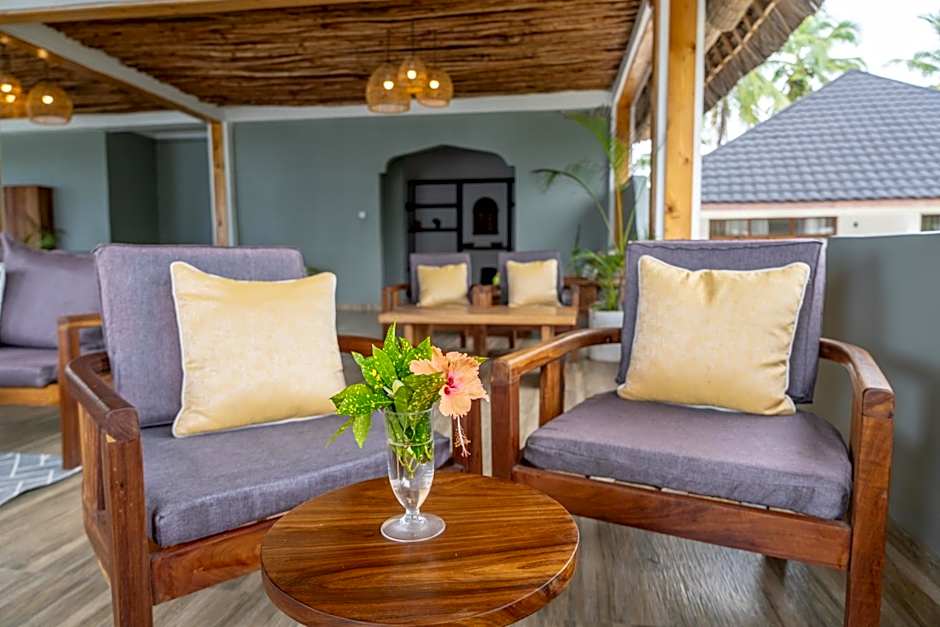 Mnana Beach Bungalows