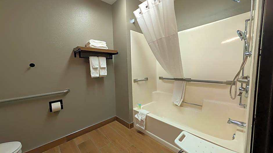 Super 8 by Wyndham Perham