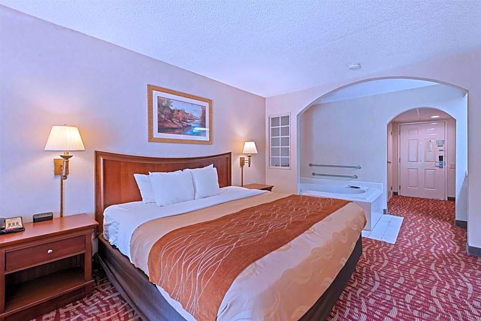 SureStay by Best Western Cherokee on the River