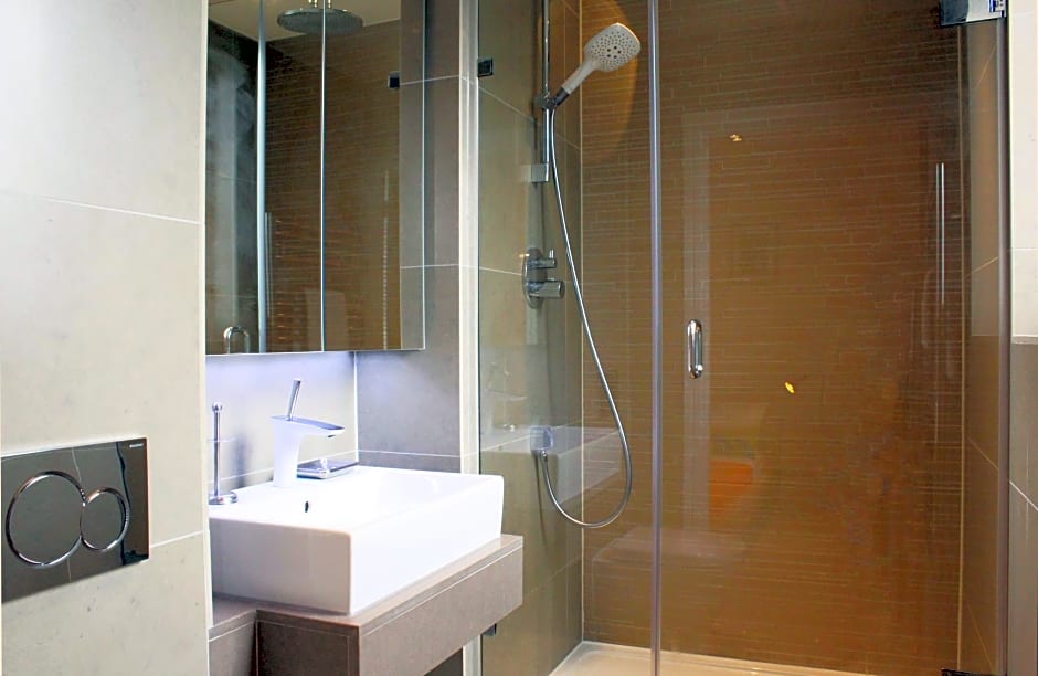 Old Street City Apartments