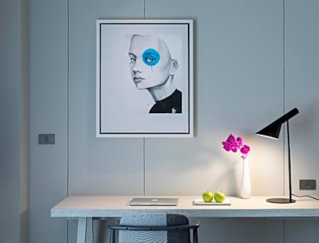 Deluxe Sea Breeze Triple ( 24 Hours Use of Room )