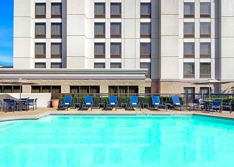 Hampton Inn By Hilton Dallas/Irving-Las Colinas