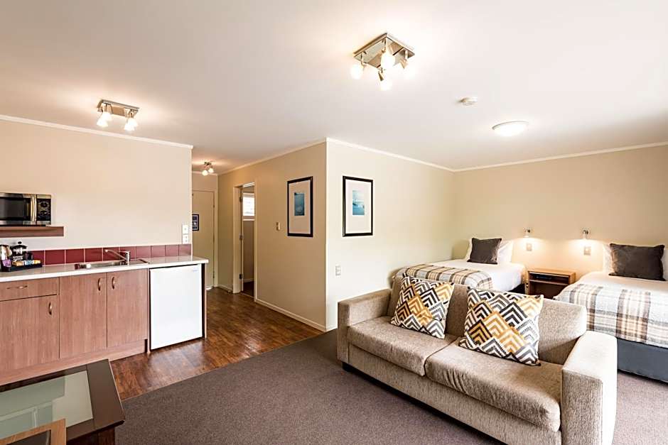 Suncourt Hotel & Conference Centre