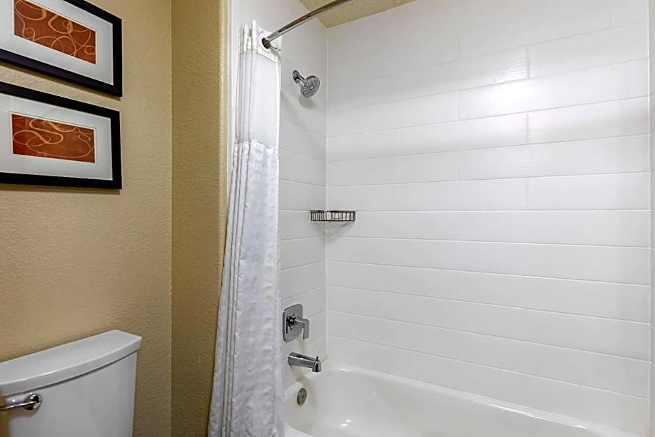 Comfort Suites Lakewood - Denver