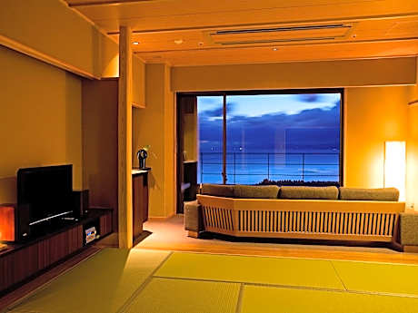 Suite Room with Open-Air Bath - Non-Smoking (2nd-4th Floor)