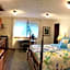 Hale Maluhia Country Inn