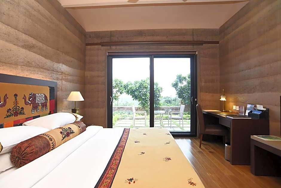 Photo 1 of 6 of Suite, Garden View