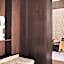 Rosewood Vienna