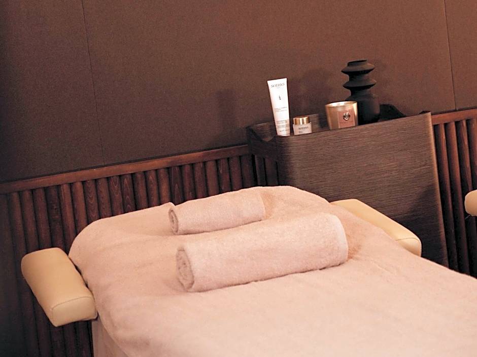 Hôtel Fort St Laurent Lyon - Handwritten Collection