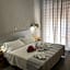 Hotel Monti