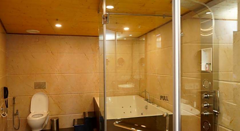 Denzong Regency- Luxury Mountain Retreat Spa & Casino