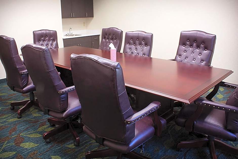 Candlewood Suites Youngstown W - I-80 Niles Area By IHG