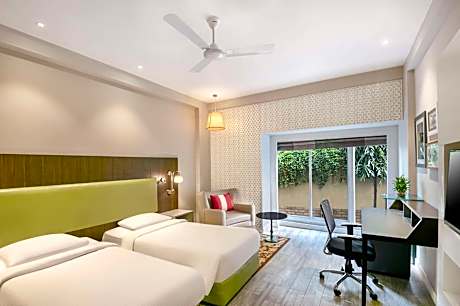 Day Use Room (7 AM - 2PM)