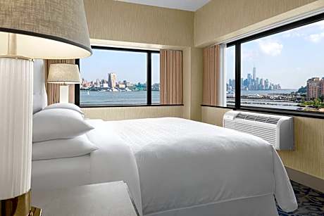 Room, 1 King Bed, City View