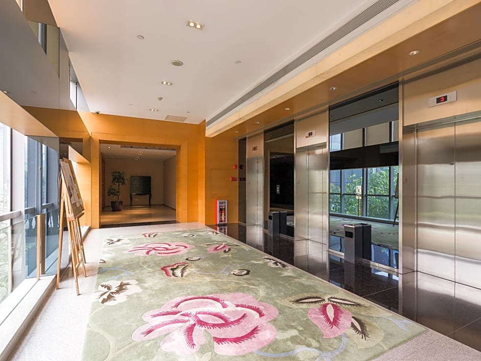 Royal Tulip Luxury Hotel Carat - Guangzhou