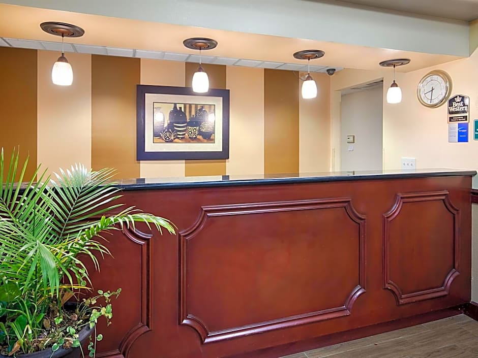Quality Suites