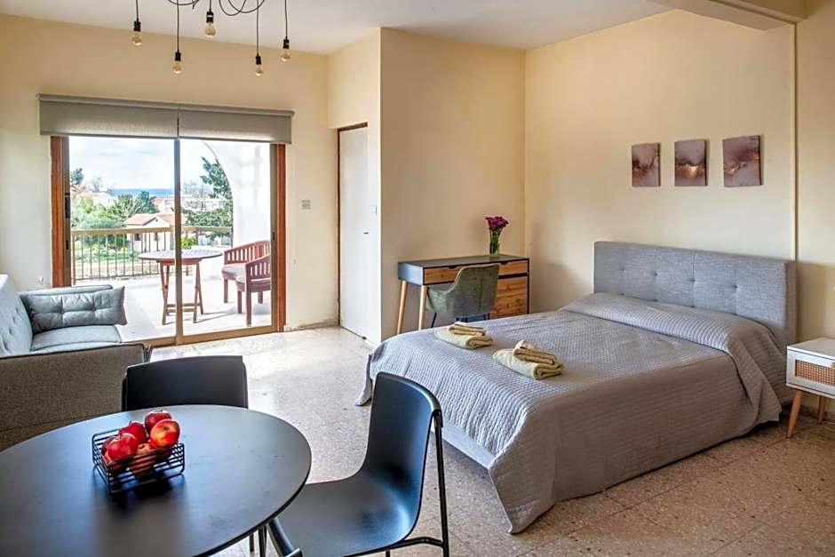 Follow The Sun Hotel Apartments