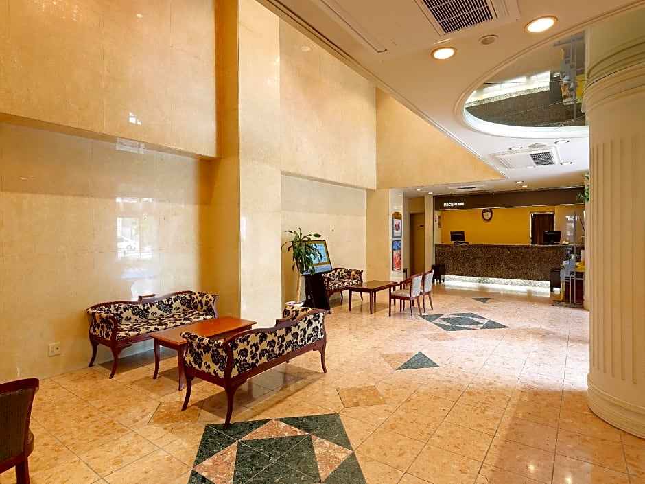 Apa Hotel Tonami-Ekimae
