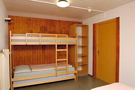 Single Room with Shared Bathroom