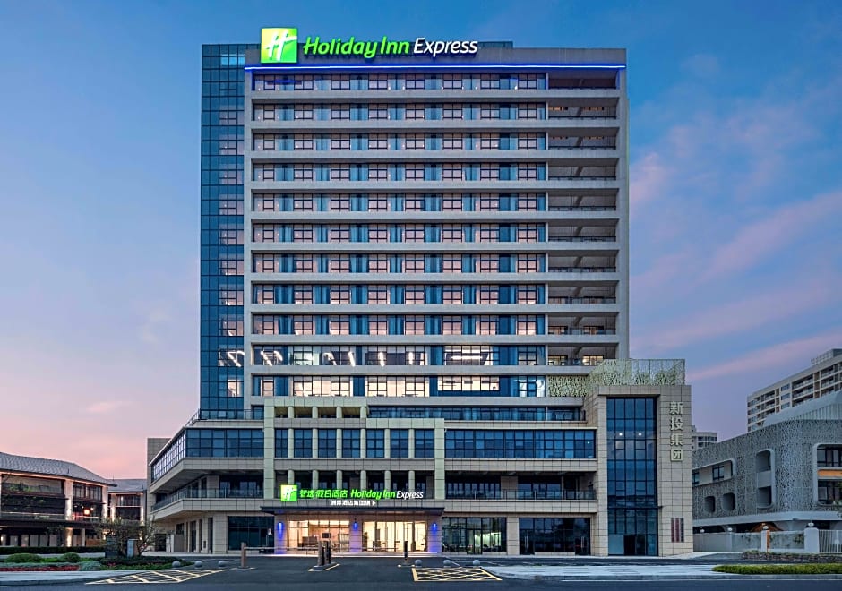 Holiday Inn Express Mianyang Sci-Tech City By IHG