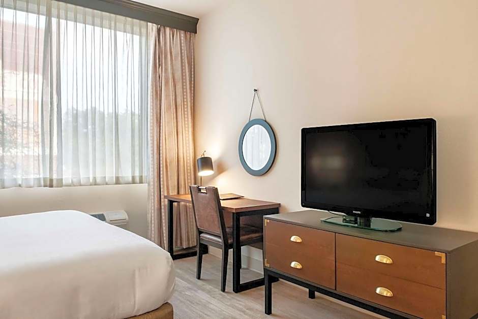 St Charles Coach House, Ascend Hotel Collection