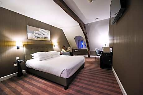 Executive Triple Room