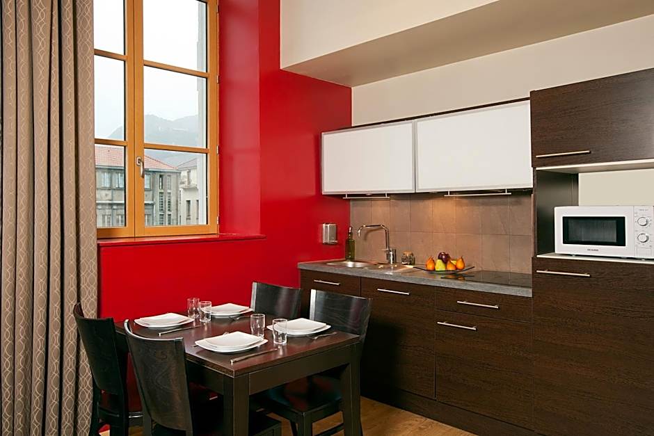 Residhome Grenoble Caserne De Bonne