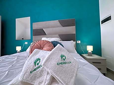 Emerella Luxury Suites-Siderno Lungomare