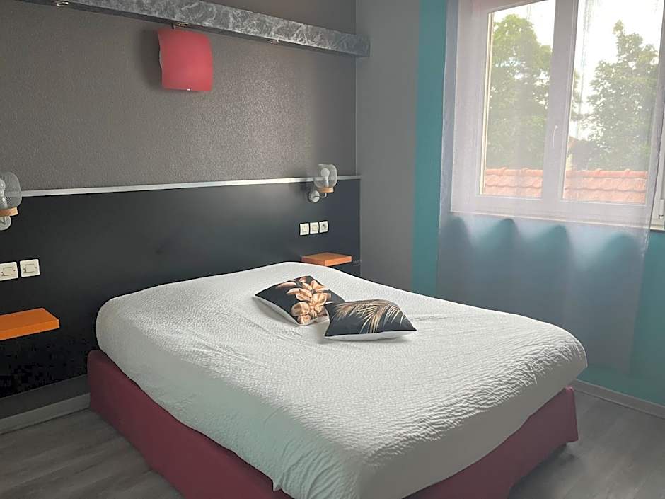 Logis Hôtel & Restaurant - Le Floride