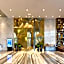 Ningbo Bochen Man Yue Hotel