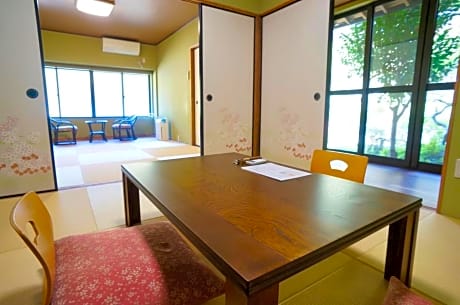 Japanese-Style Standard Family Room with Shared Bathroom - Non-Smoking(Adult Only)