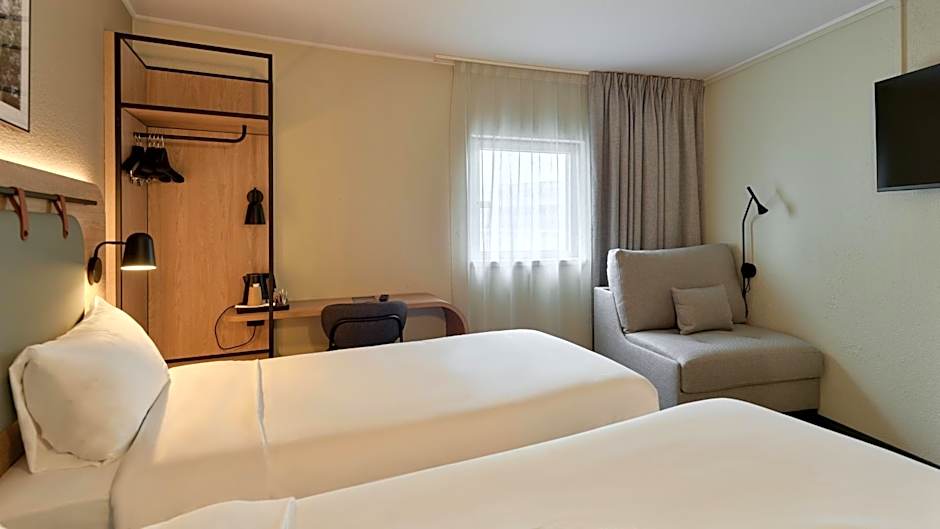 Campanile PRIME - Paris - Porte de Bagnolet