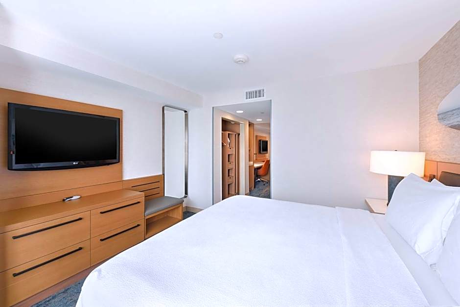 Hilton Garden Inn LAX/El Segundo