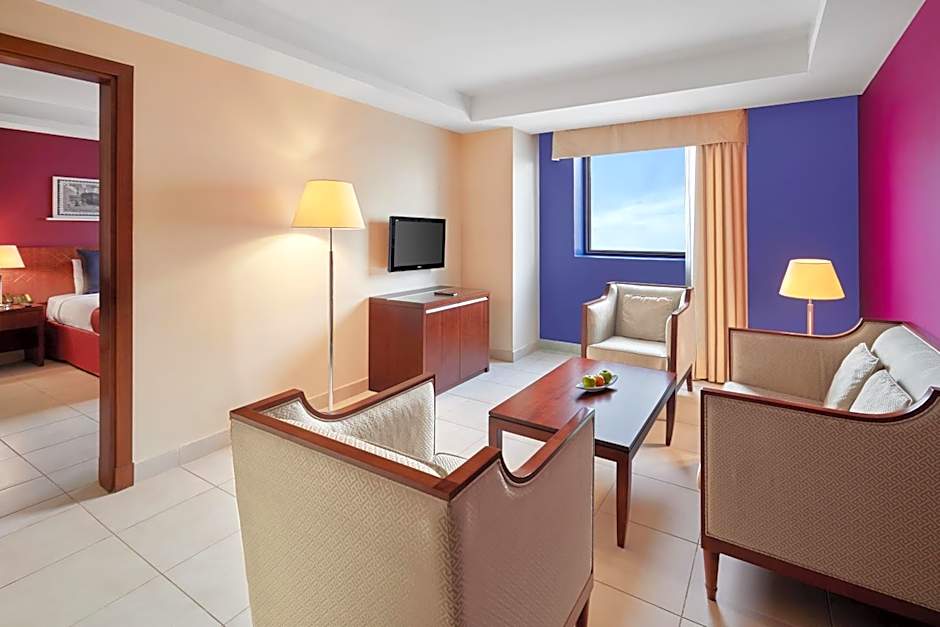 Makarem Al Bait Al Azizia Hotel