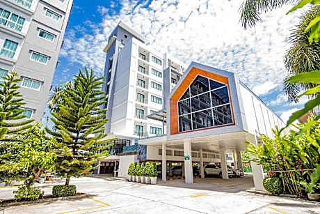 Phavina Grand Boutique