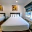 Monterey Surf Inn