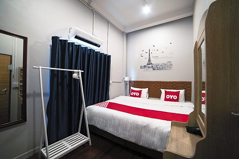 OYO 480 Lemon Siam Hostel