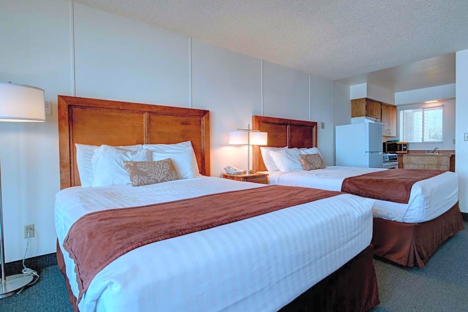 Ester Lee Oceanview Inn