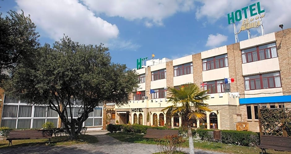 Hotel El Aguila