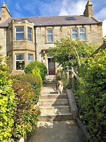 Rockvilla Guest House