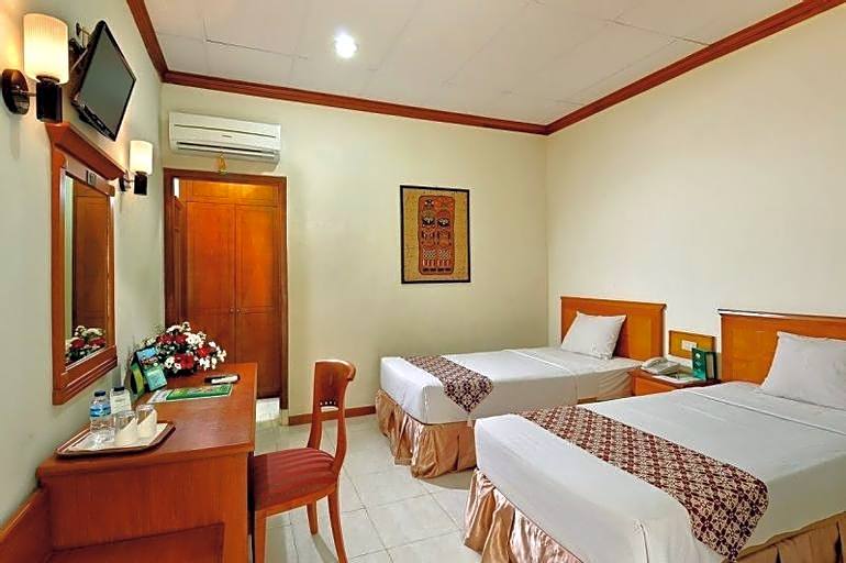 Hotel Dana Solo